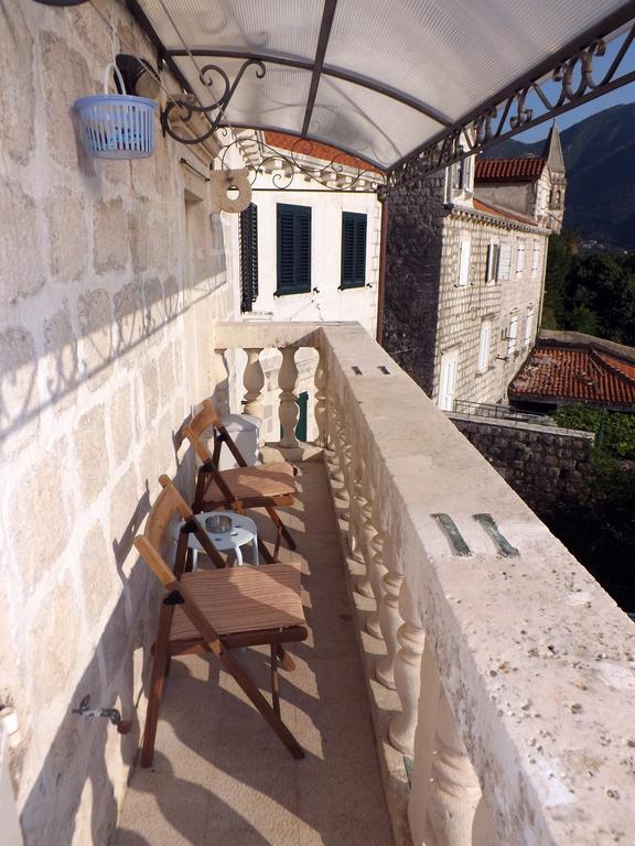 Gudelj Apartments Perast Quarto foto